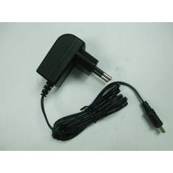 ALIMENTADOR ESPECIFICO 12V 1.5A - 3.0 x 1.0mm - 18W ACER