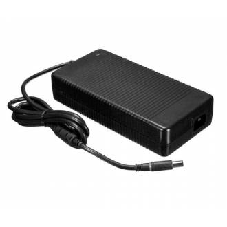 ALIMENTADOR ESPECIFICO 19.5V 11.8A - 7.4 x 5.0mm - 230 W (HP)