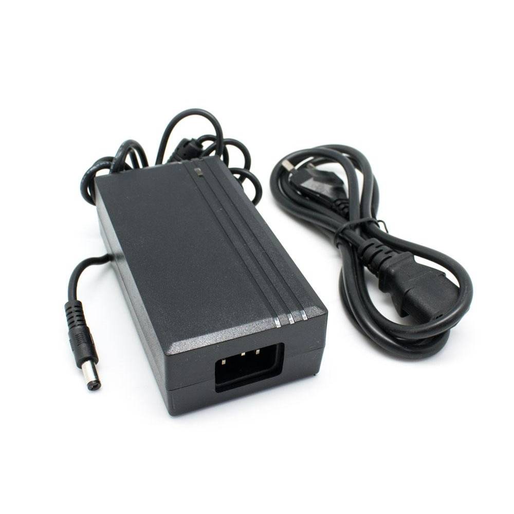 FUENTE DE ALIMENTACION 12V 5A 5.5*2.5